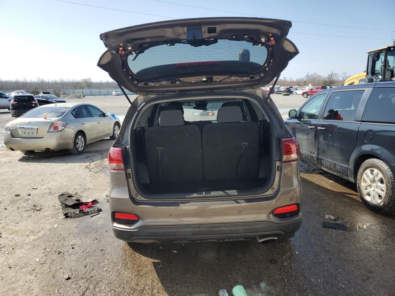 2019 Kia Sorento Lx - Фото 6
