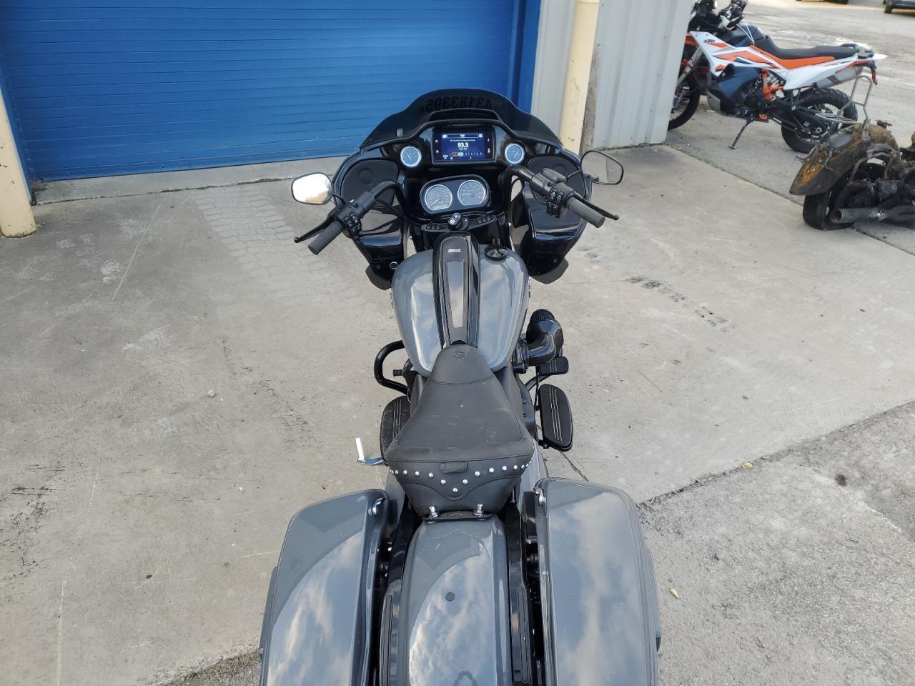 2022 Harley-Davidson Fltrxst - Фото 6