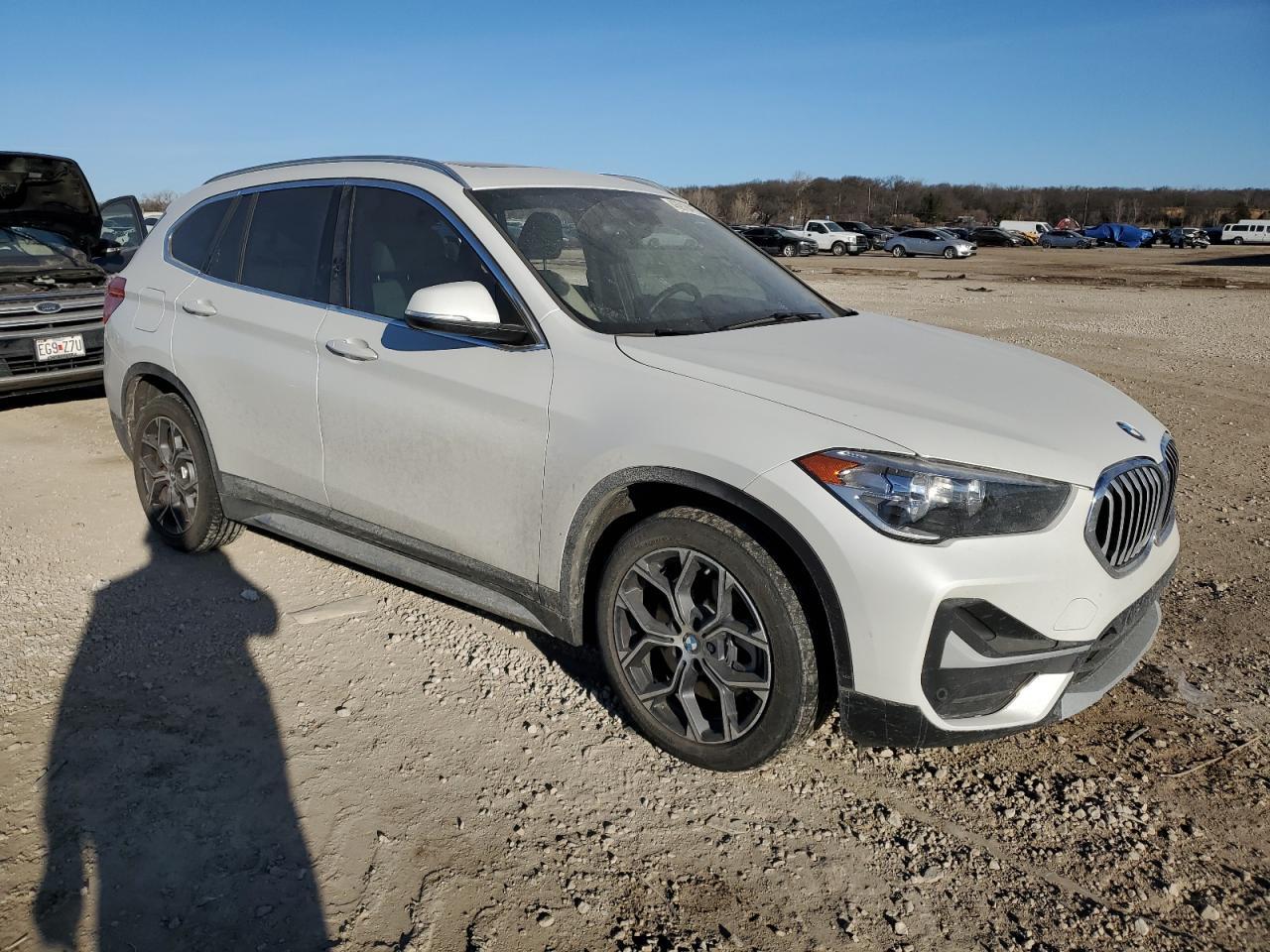 2021 BMW X1 xDrive28I - Фото 4