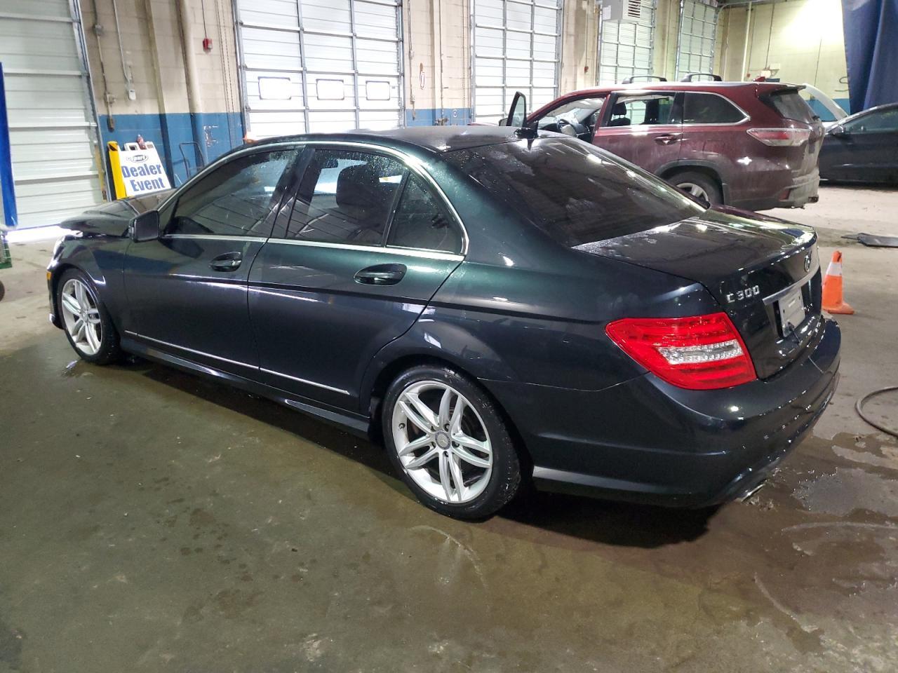 2012 Mercedes-Benz C 300 4Matic - Фото 2