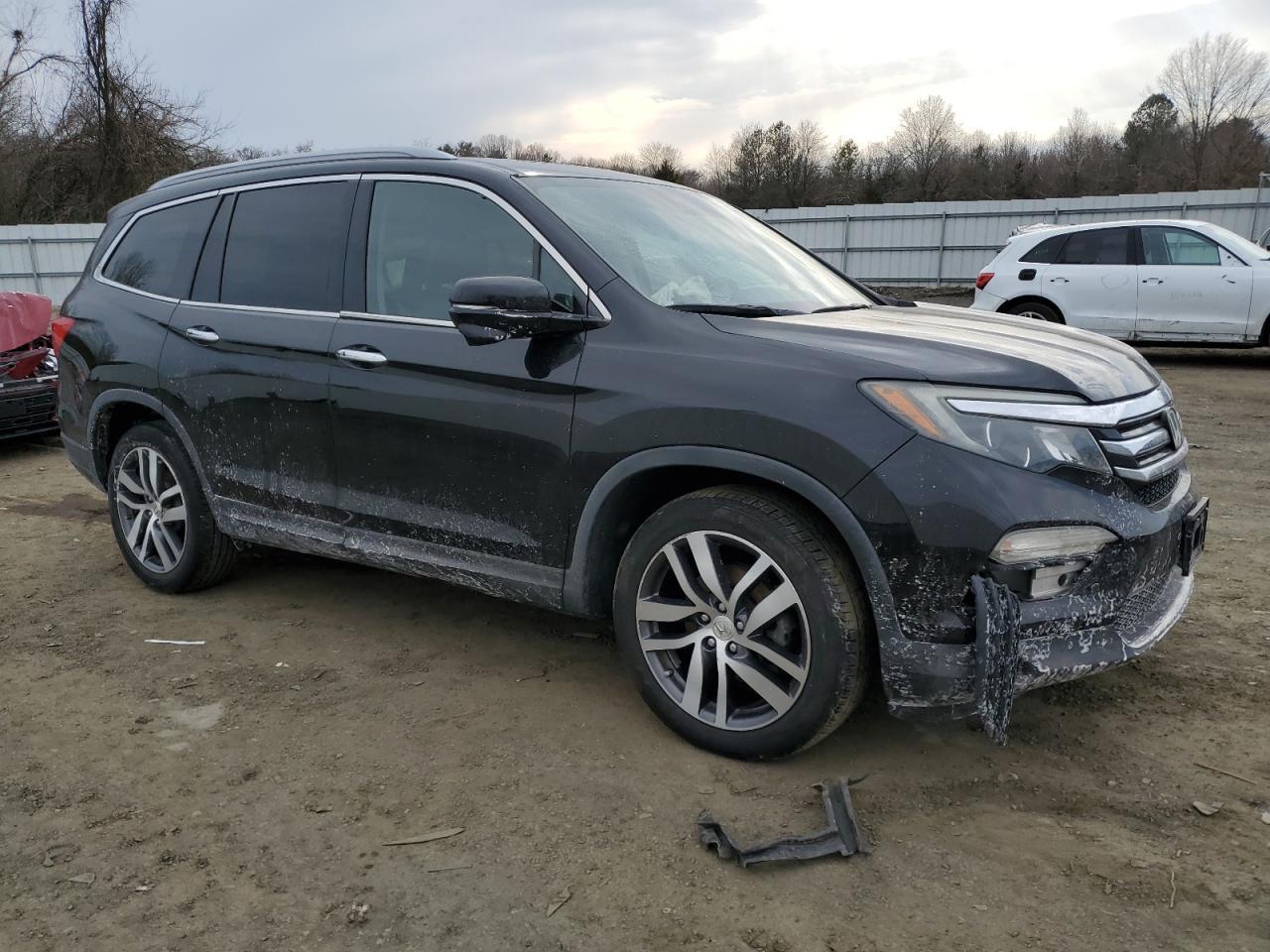 2017 Honda Pilot Touring - Фото 4