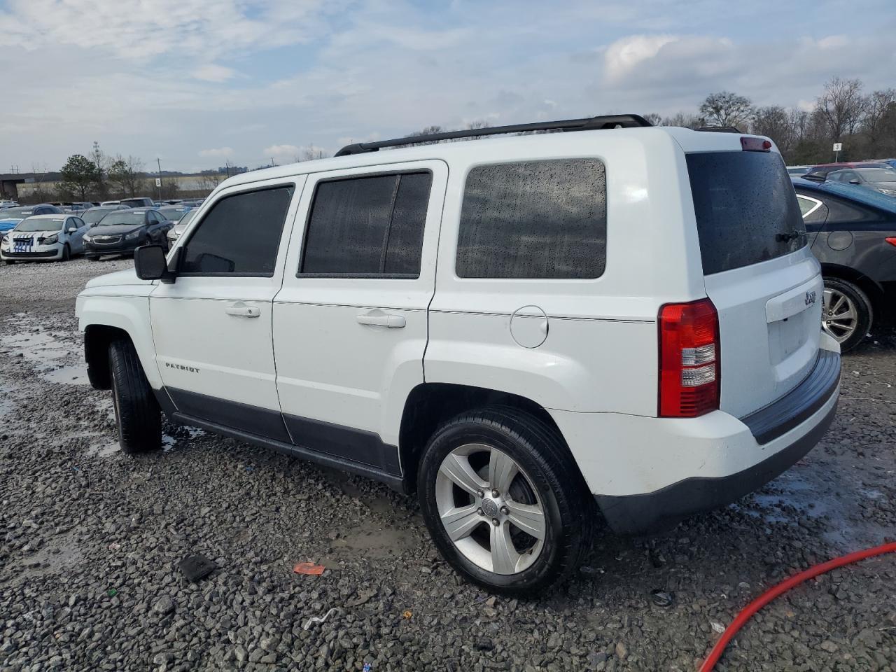 2016 Jeep Patriot Latitude - Фото 2