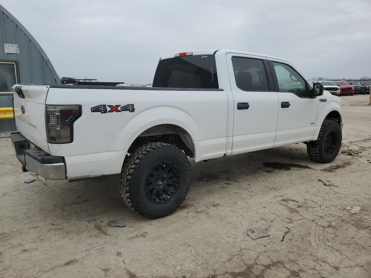 2015 Ford F150 Supercrew - Фото 3