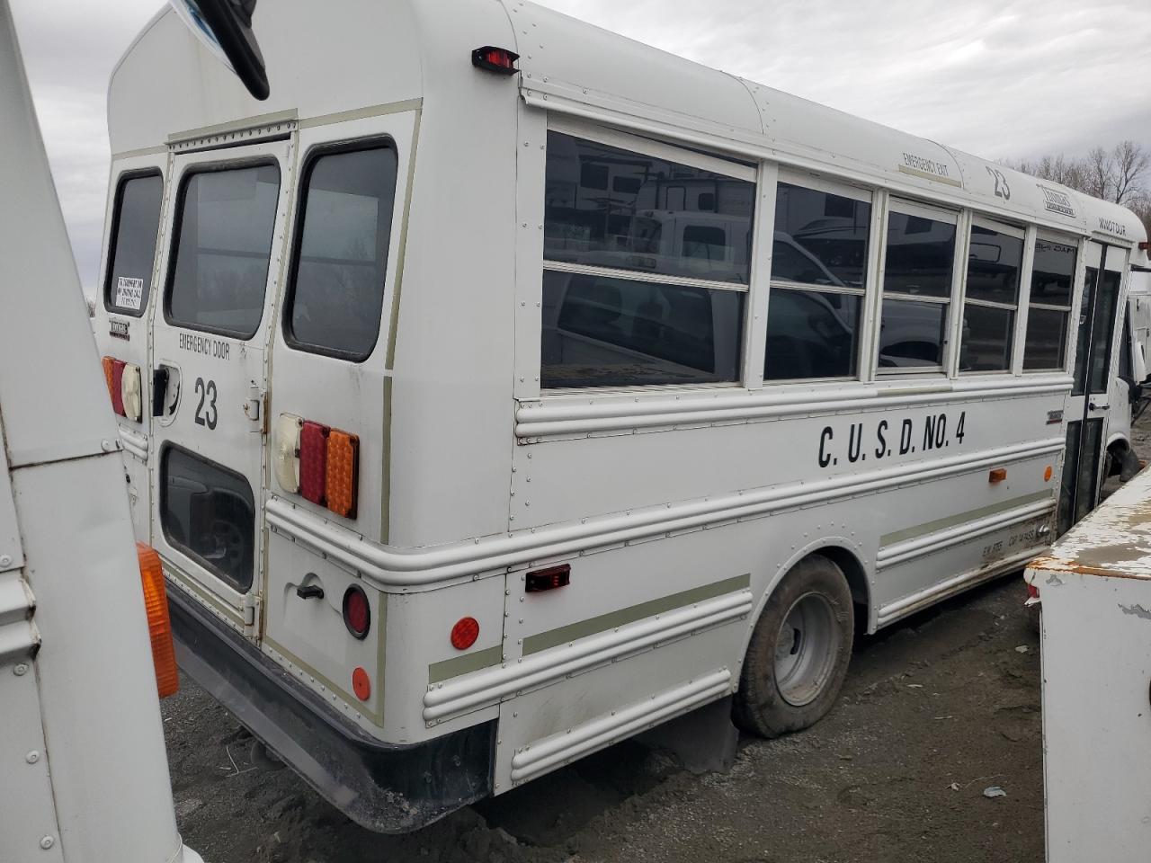 2018 Chevrolet Express G3500 - Фото 3