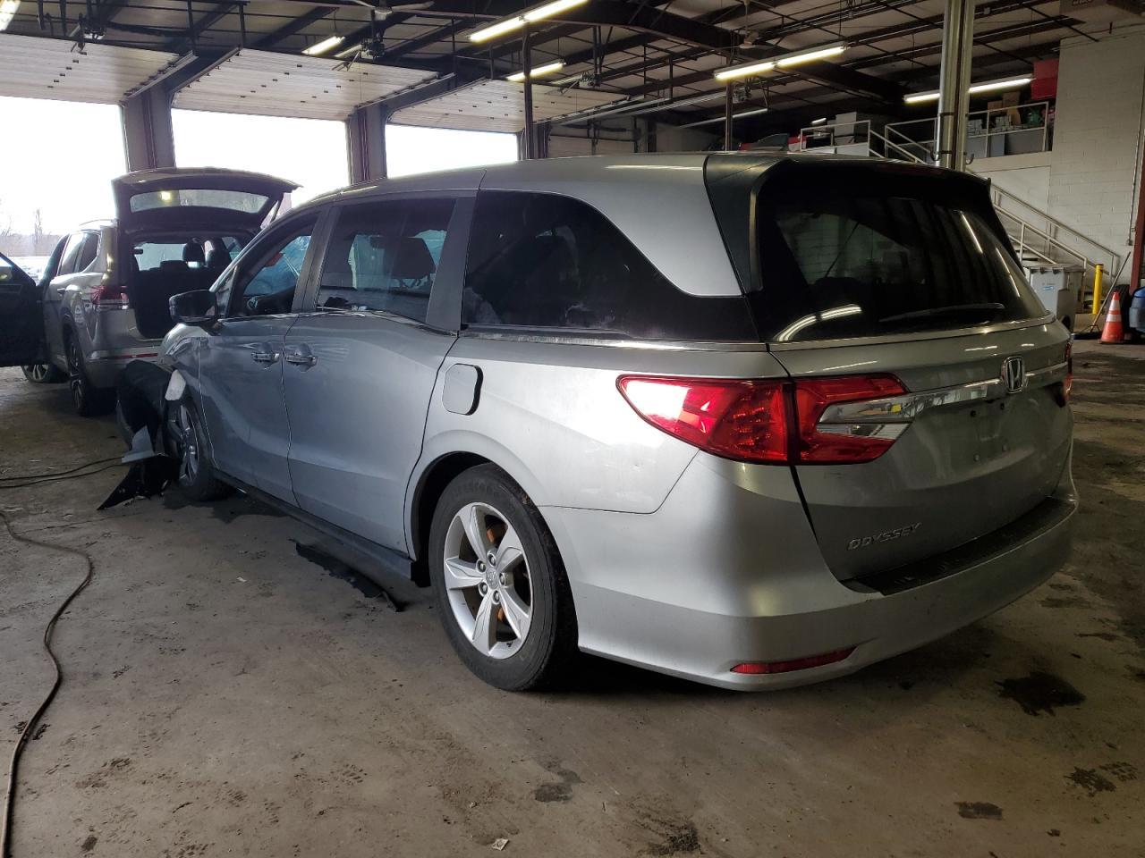 2019 Honda Odyssey Exl - Image 2