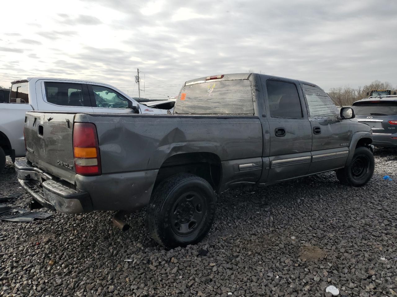 2002 Chevrolet Silverado C1500 Heavy Duty - Фото 3