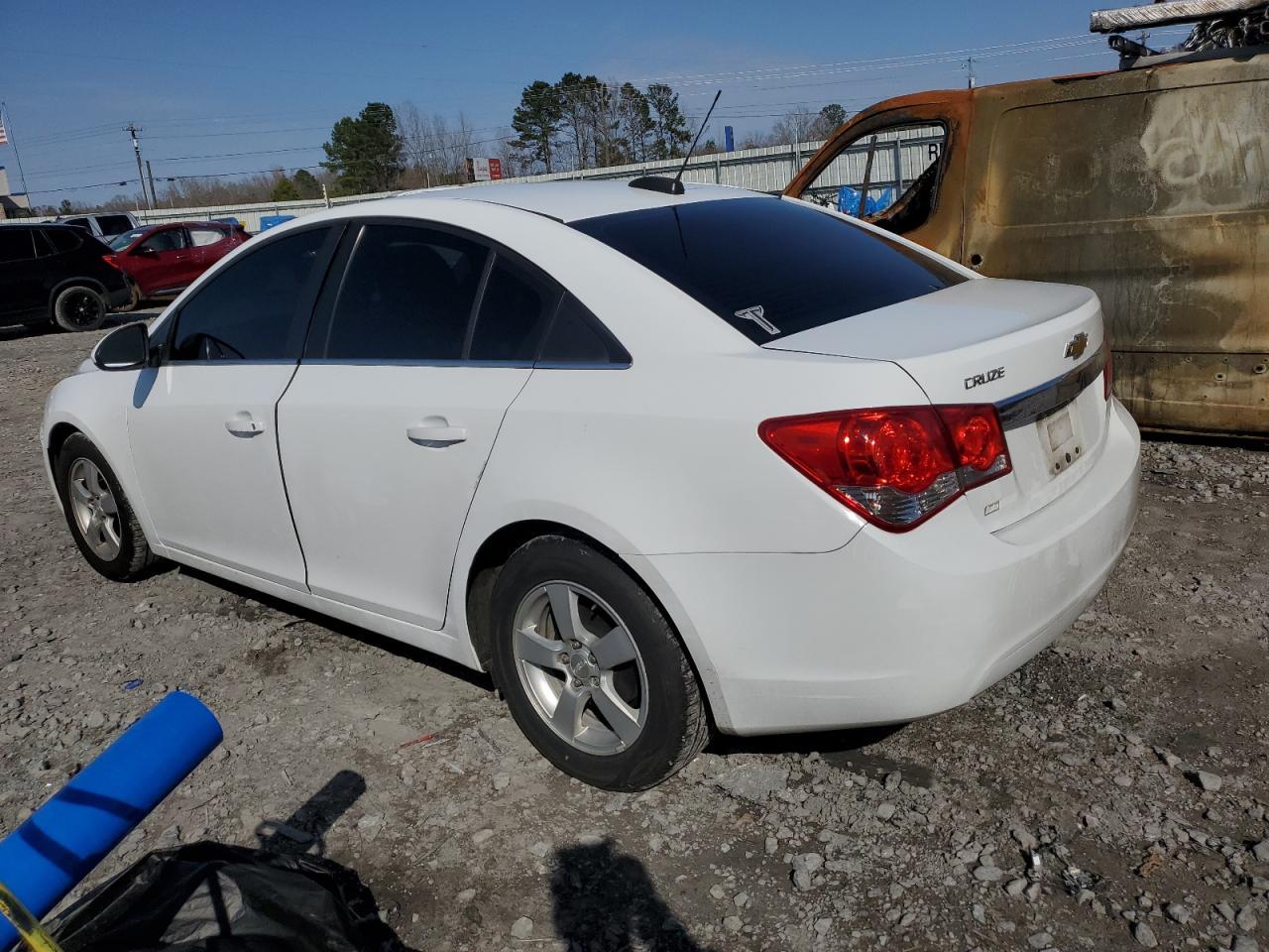 2016 Chevrolet Cruze Limited Lt - Image 2