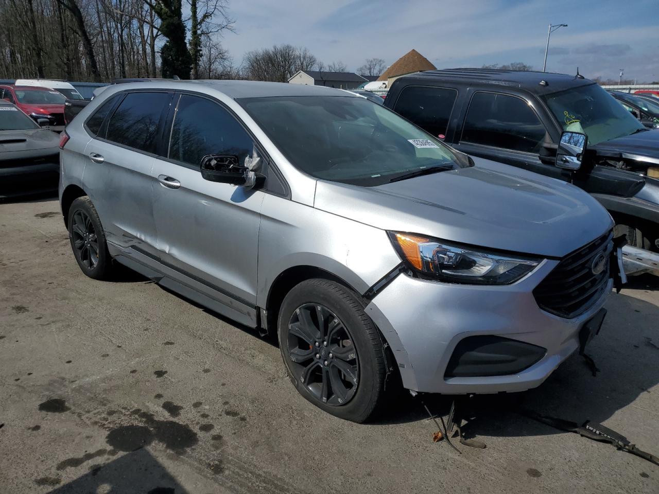 2024 Ford Edge Se - Фото 4