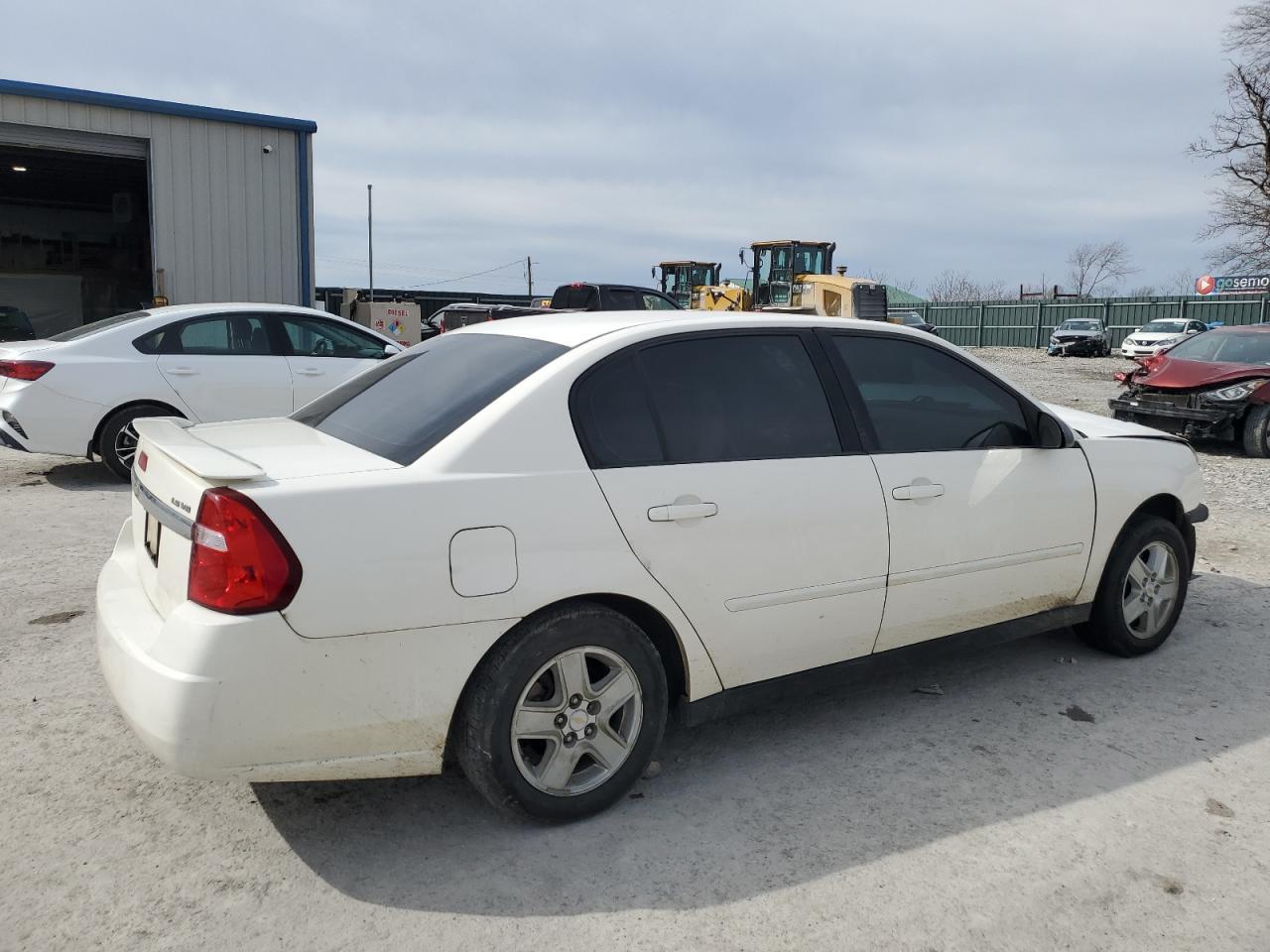 2005 Chevrolet Malibu Ls - Фото 3