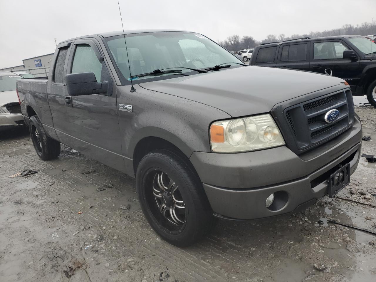 2008 Ford F150 - Image 4