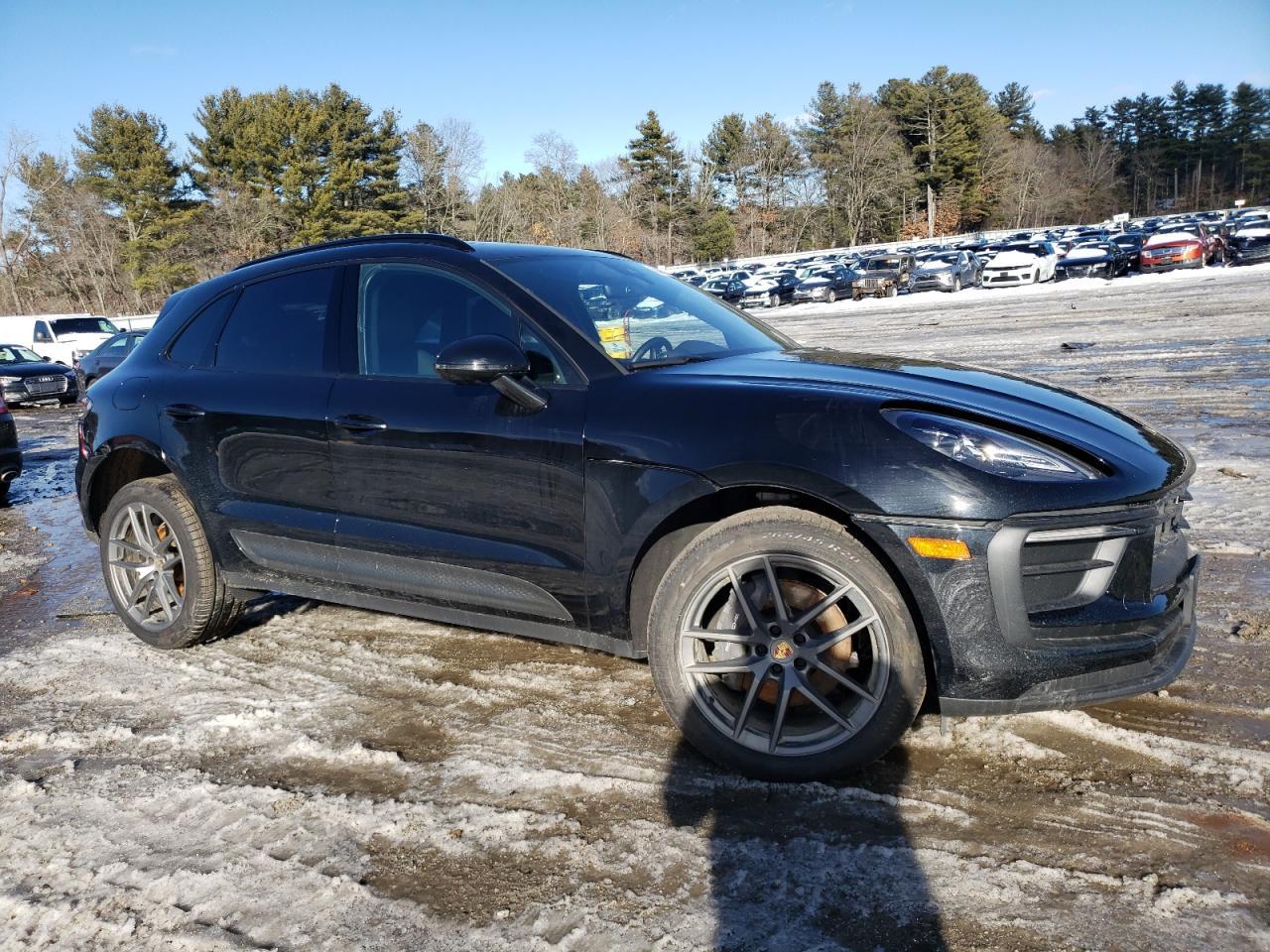 2024 Porsche Macan Base - Image 4