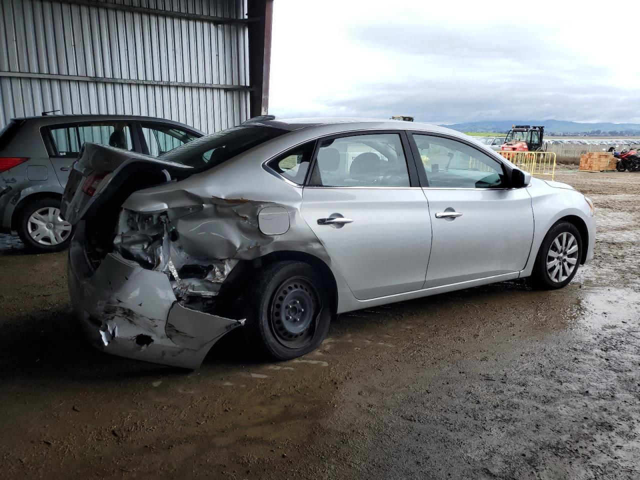 2014 Nissan Sentra S - Фото 3