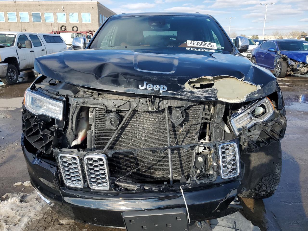 2021 Jeep Grand Cherokee Overland - Фото 5