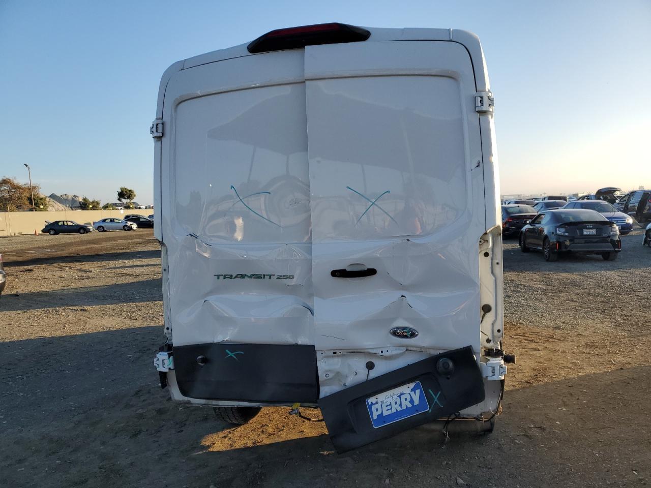 2021 Ford Transit T-250 - Фото 6