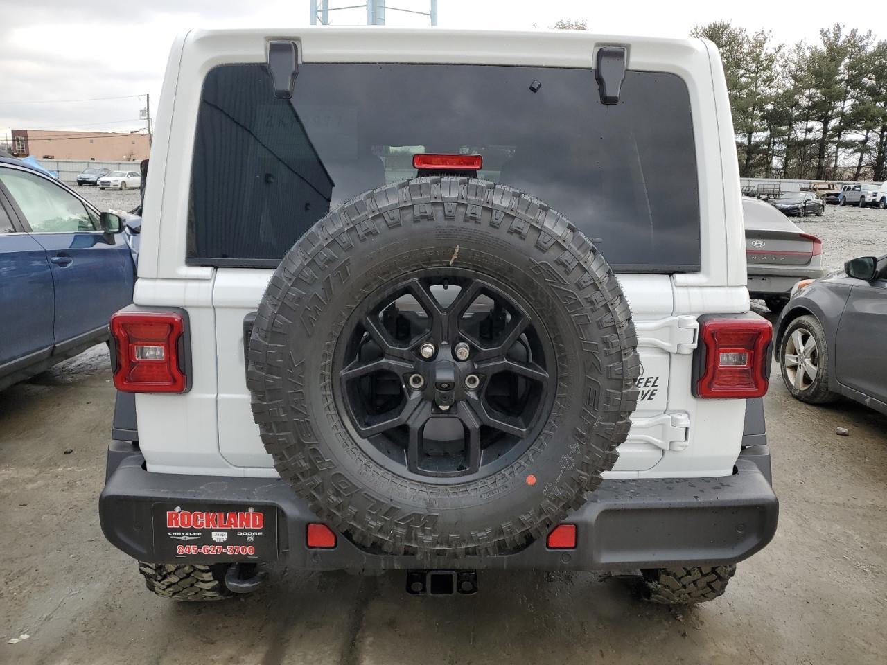 2025 Jeep Wrangler Sport - Фото 6