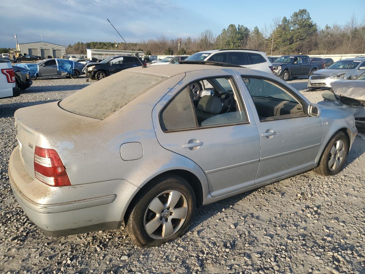 2005 Volkswagen Jetta - Фото 3