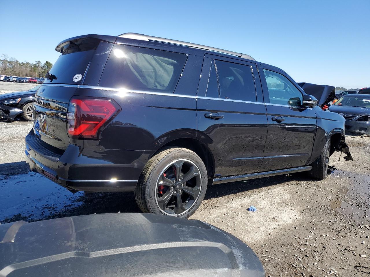 2024 Ford Expedition Limited - Image 3