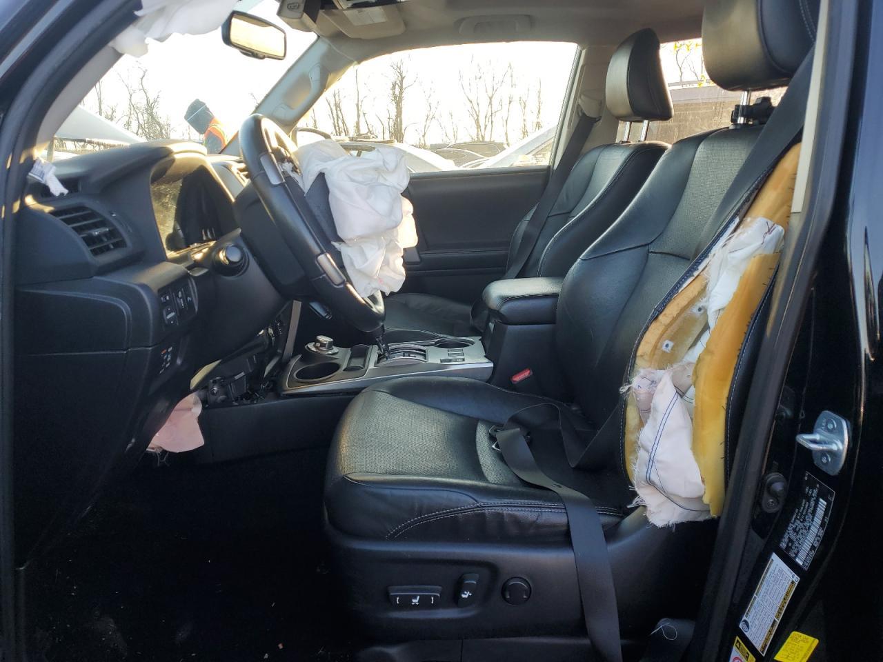 2016 Toyota 4Runner Sr5/Sr5 Premium - Image 7