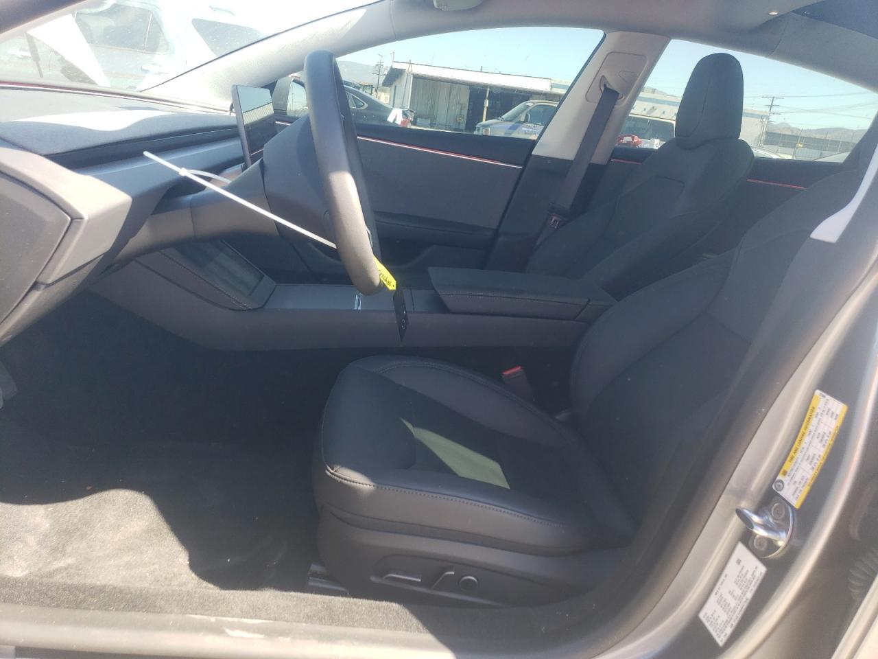 2024 Tesla Model 3 - Image 7