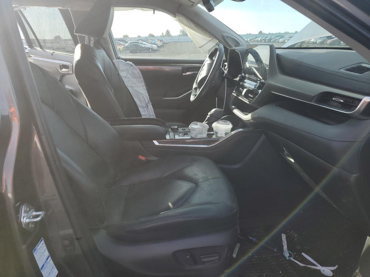 2022 Toyota Highlander Limited - Фото 7