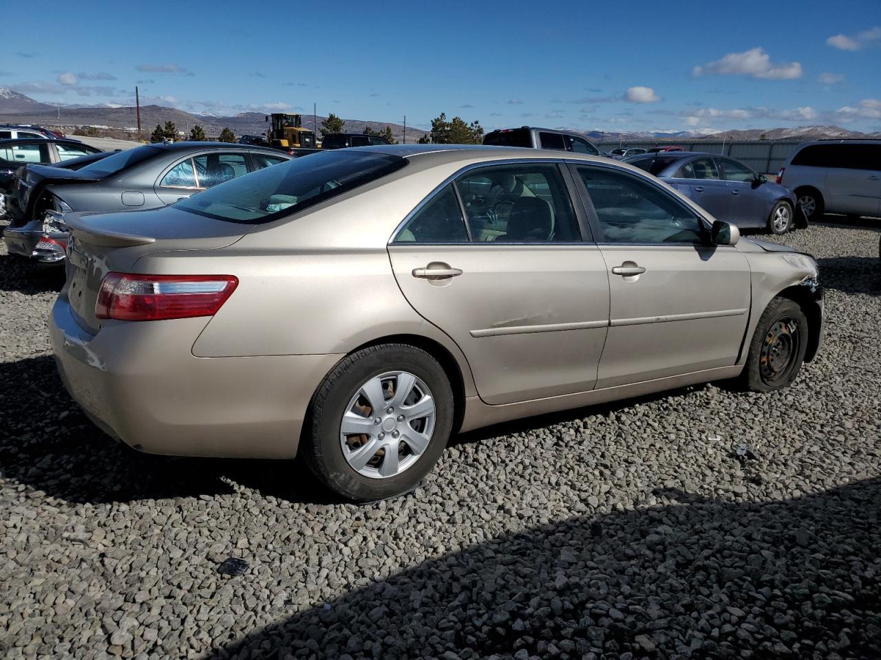 2009 Toyota Camry Base - Фото 3