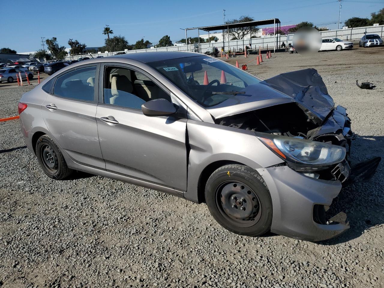 2013 Hyundai Accent Gls - Фото 4