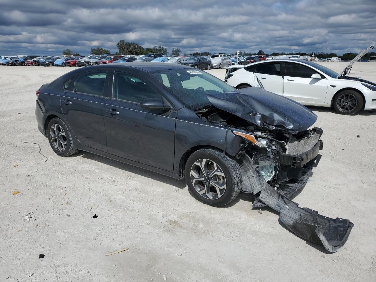 2019 Kia Forte Fe - Фото 4