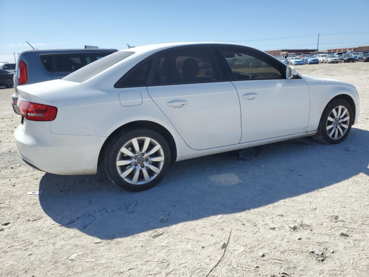 2014 Audi A4 Premium - Image 3