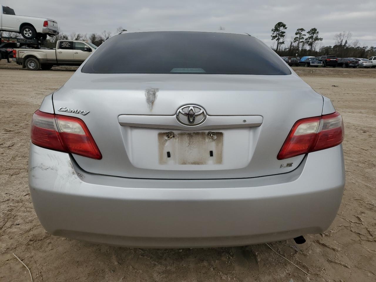 2009 Toyota Camry Base - Фото 6