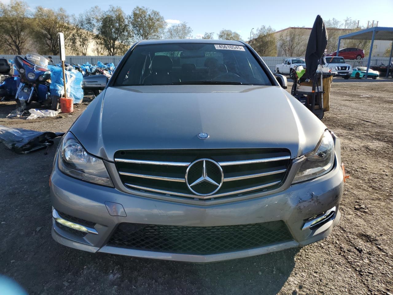 2014 Mercedes-Benz C 250 - Image 5