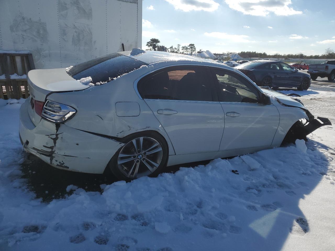 2015 BMW 335 Xi - Фото 3