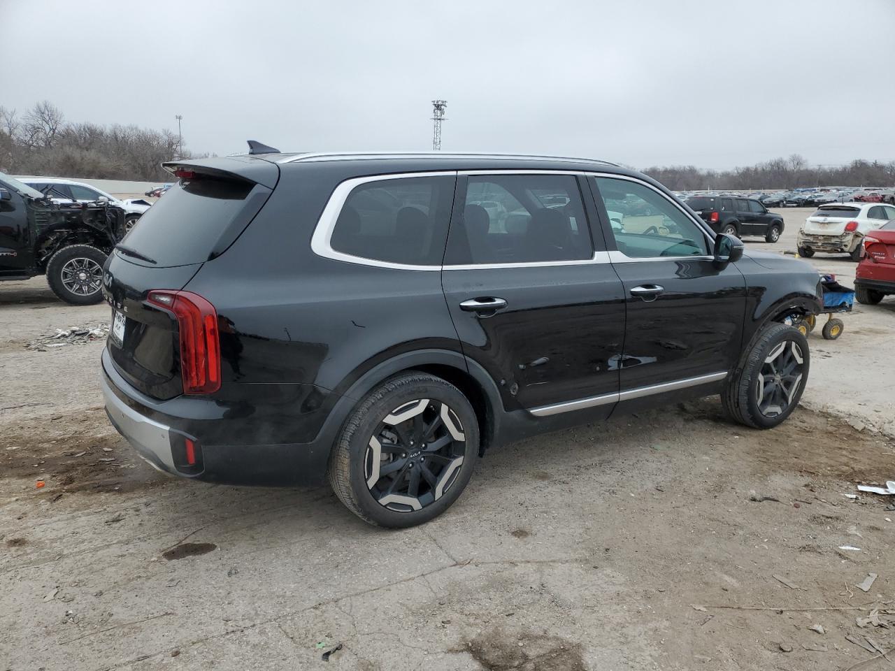 2024 Kia Telluride S - Фото 3