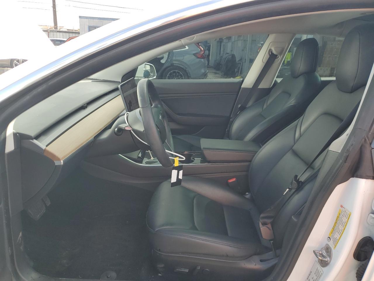 2019 Tesla Model 3 - Фото 7