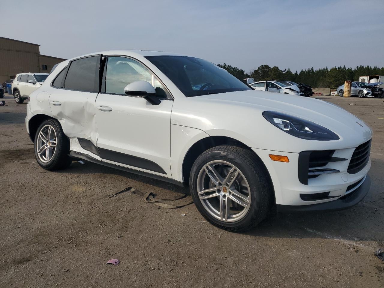 2019 Porsche Macan - Image 4