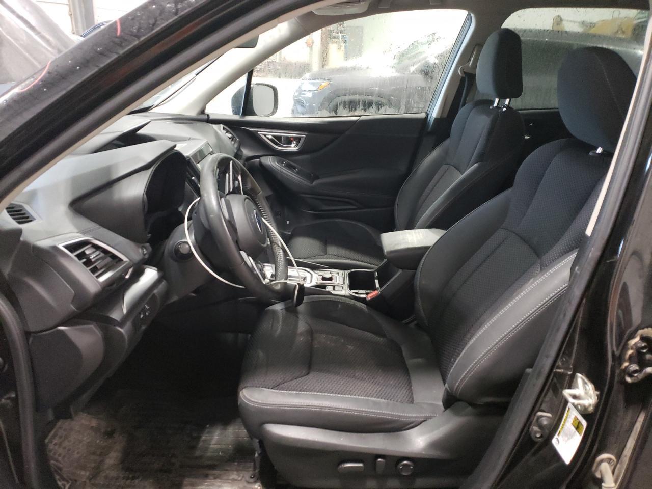 2020 Subaru Forester Premium - Фото 7