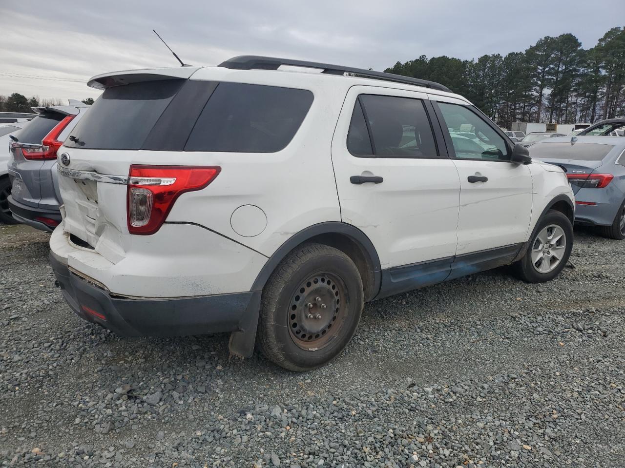 2013 Ford Explorer - Фото 3