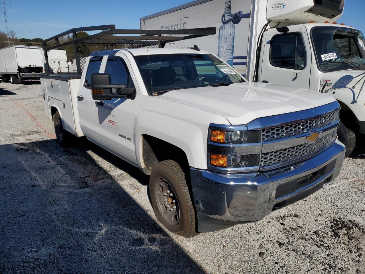 2019 Chevrolet Silverado C2500 Heavy Duty - Image 4
