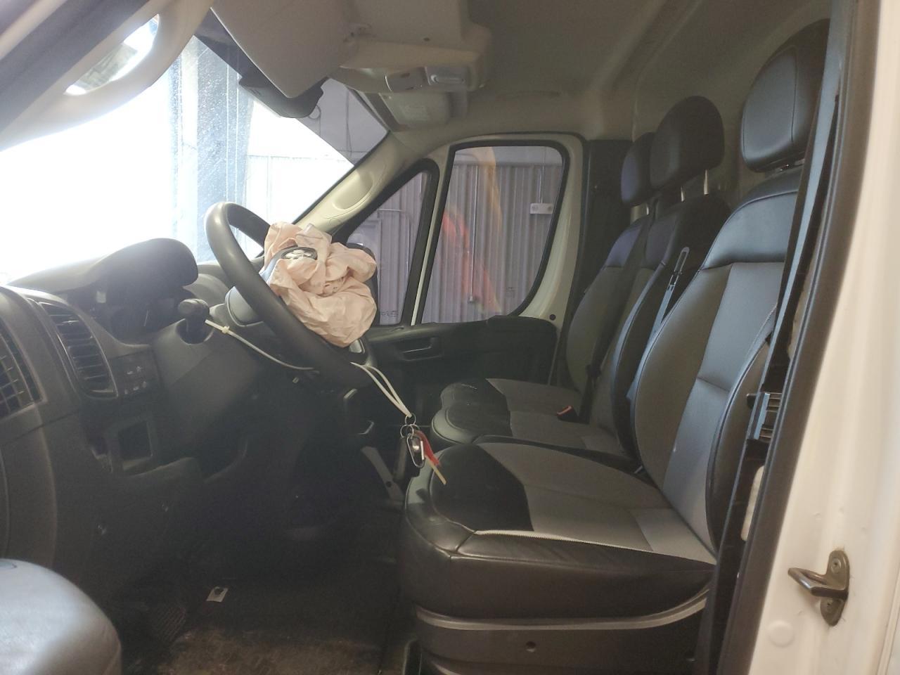 2023 Ram Promaster Cargo Van - Image 7