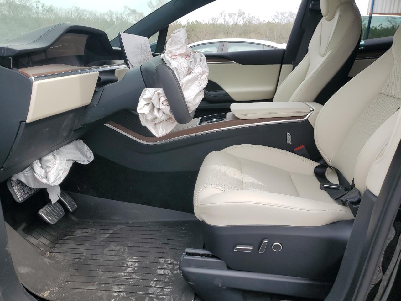 2024 Tesla Model X - Image 7