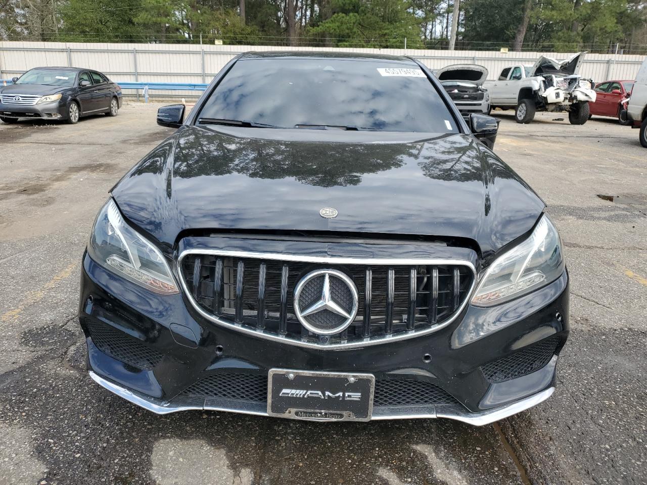 2015 Mercedes-Benz E-Class E3 - Фото 5