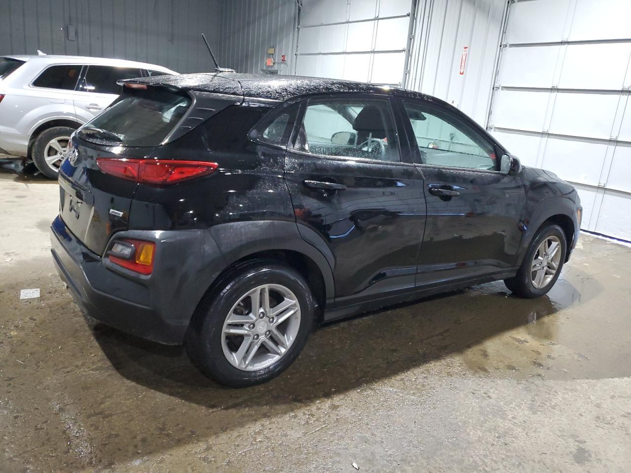 2020 Hyundai Kona Se - Фото 3