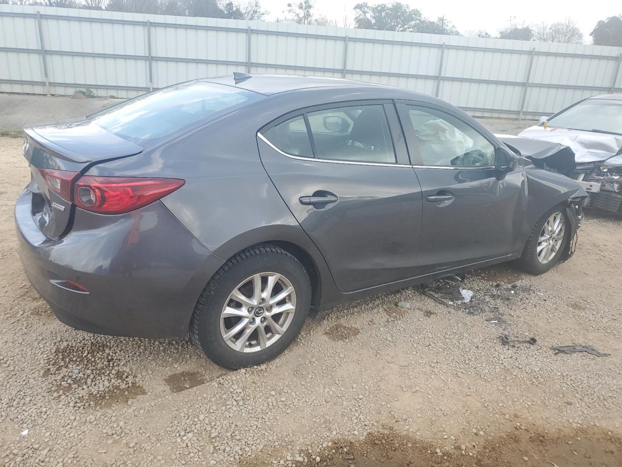 2015 Mazda 3 Touring - Фото 3