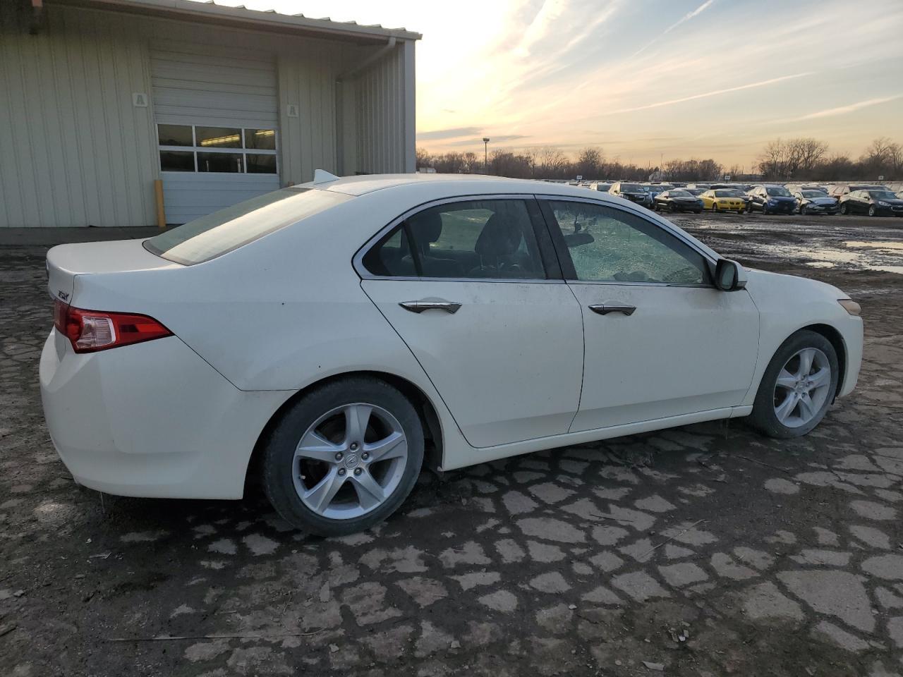 2011 Acura Tsx - Image 3