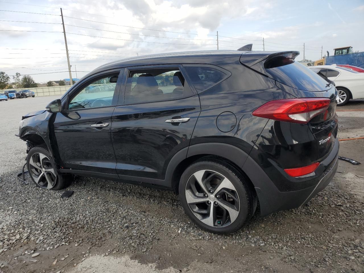 2016 Hyundai Tucson Limited - Фото 2