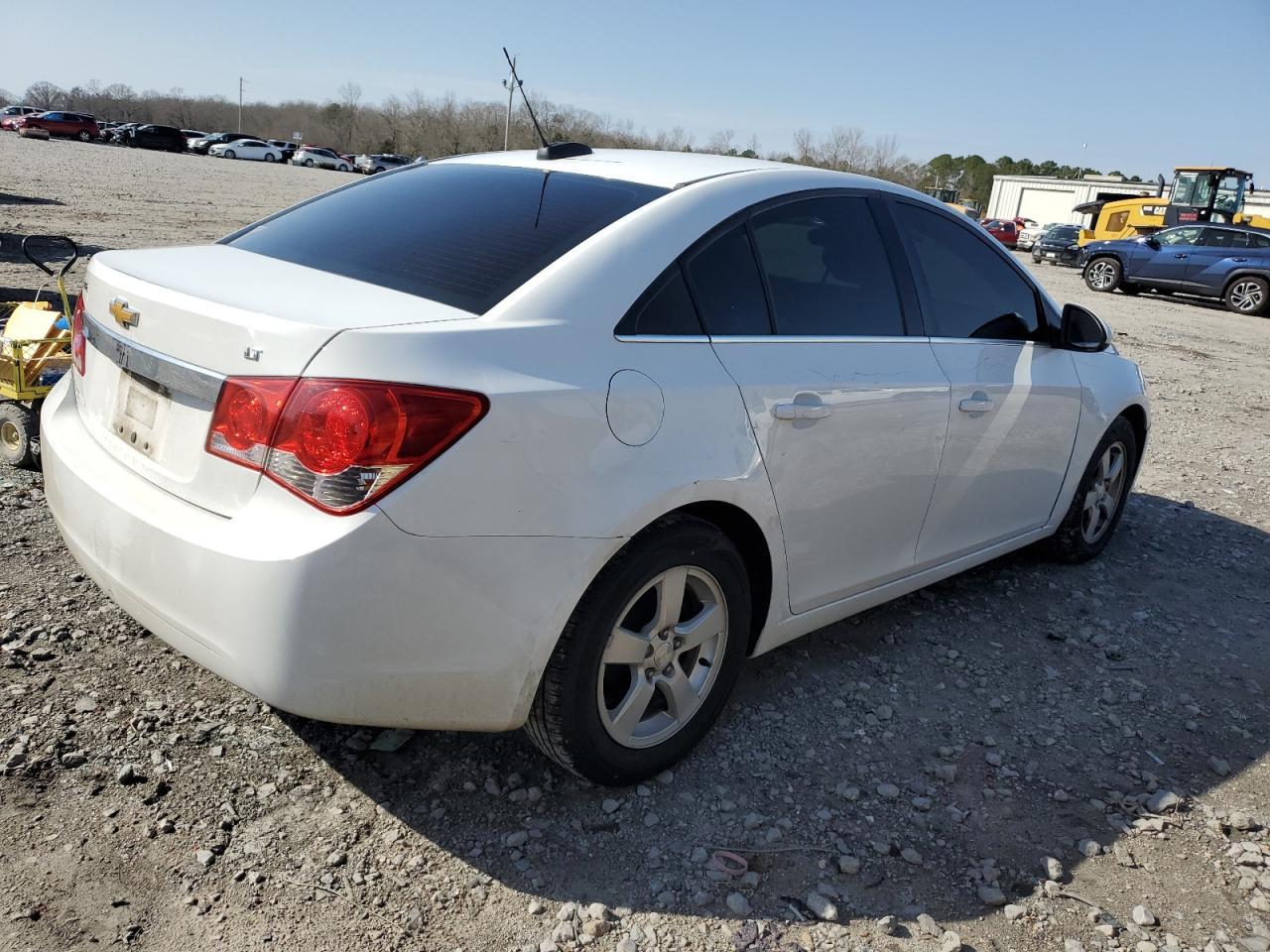 2016 Chevrolet Cruze Limited Lt - Image 3