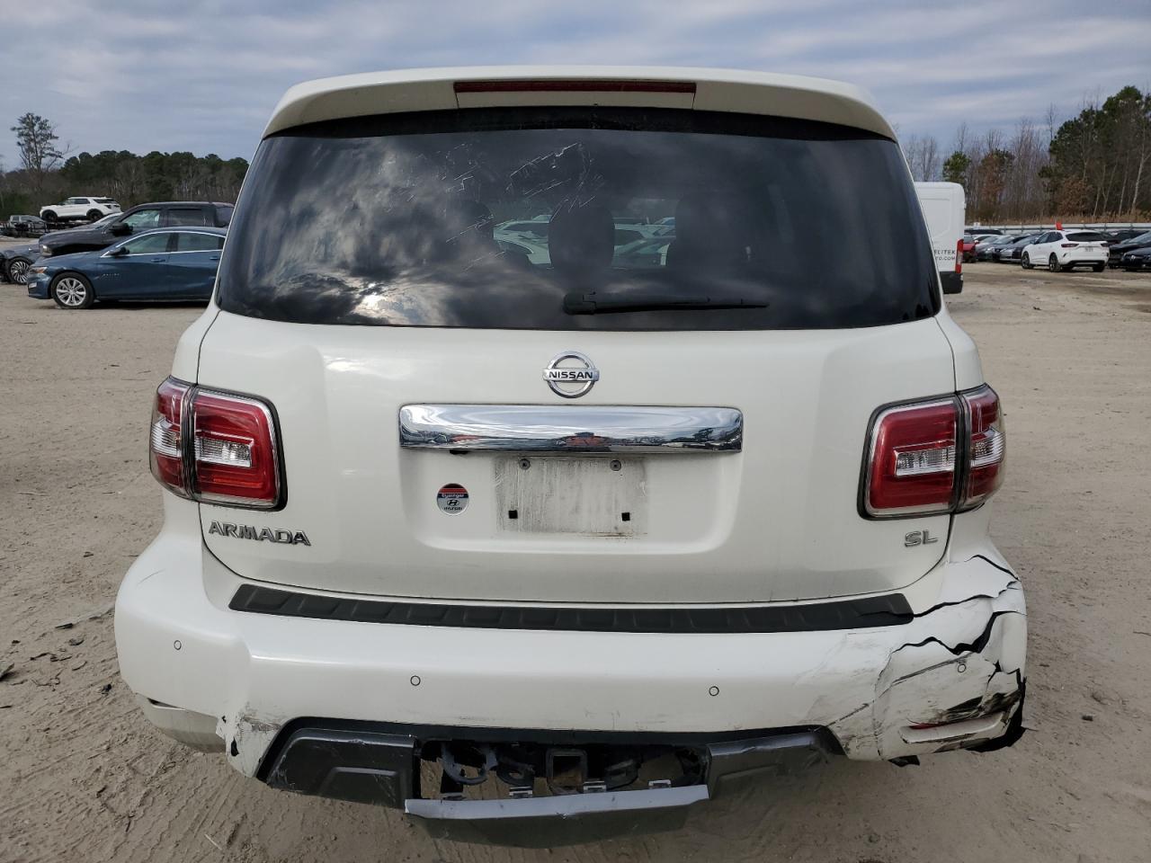 2019 Nissan Armada Sv - Image 6