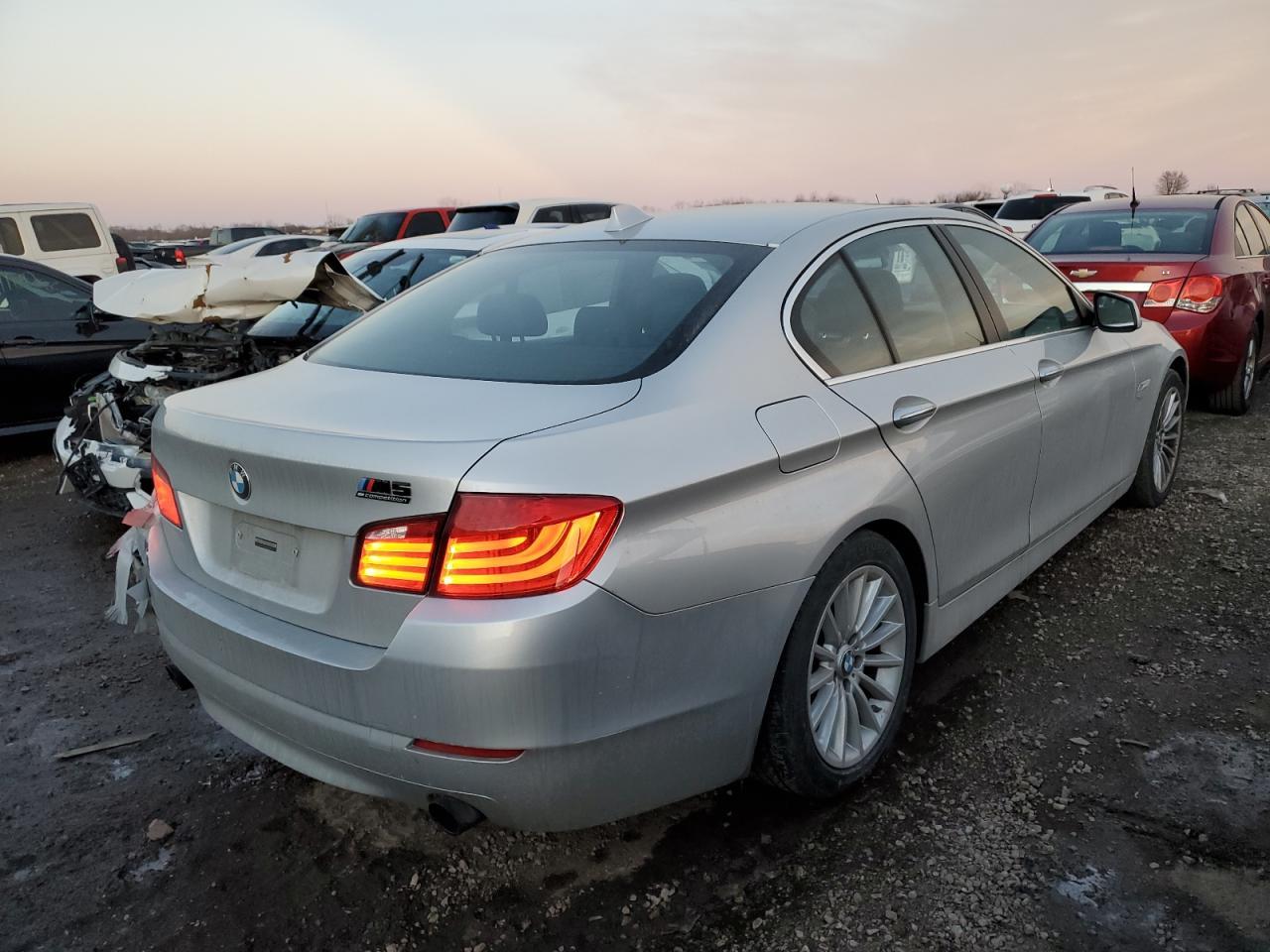 2011 BMW 535 Xi - Image 3