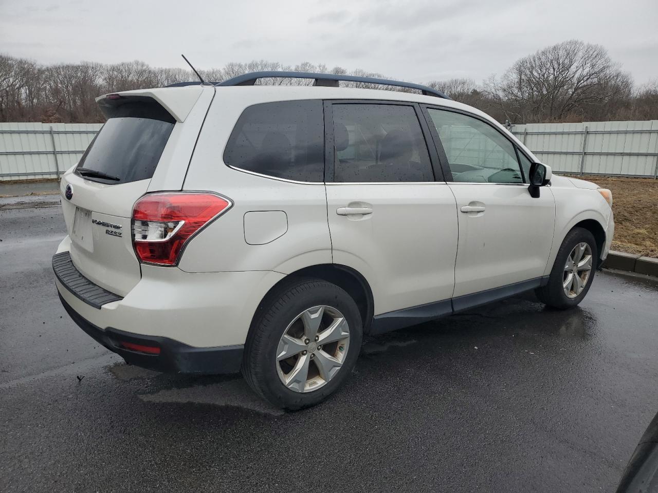 2014 Subaru Forester 2.5I Limited - Image 3