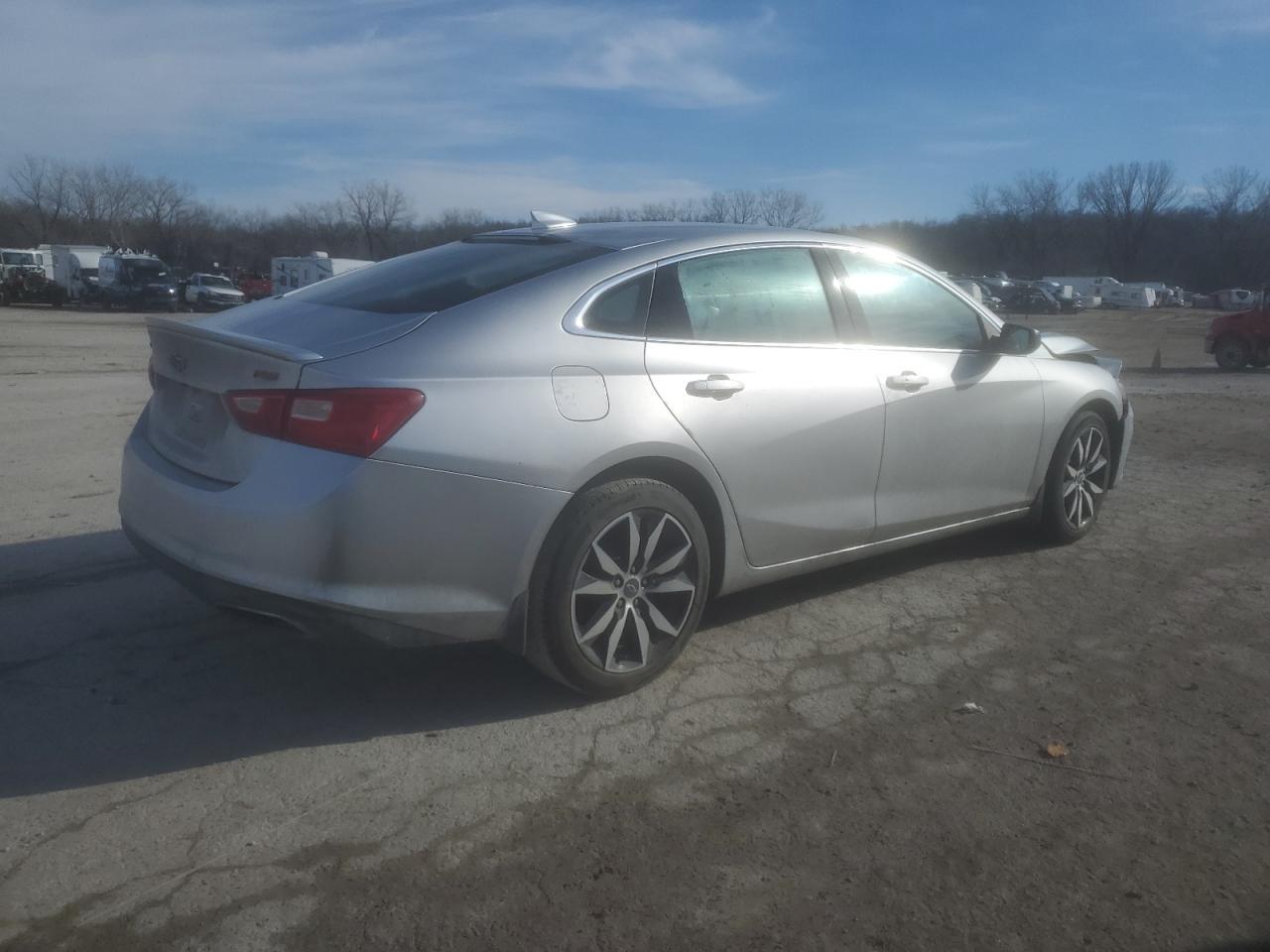 2020 Chevrolet Malibu Rs - Фото 3