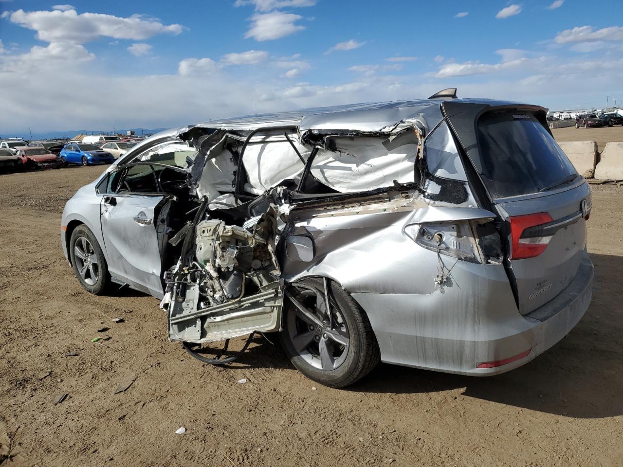 2021 Honda Odyssey Ex - Фото 2